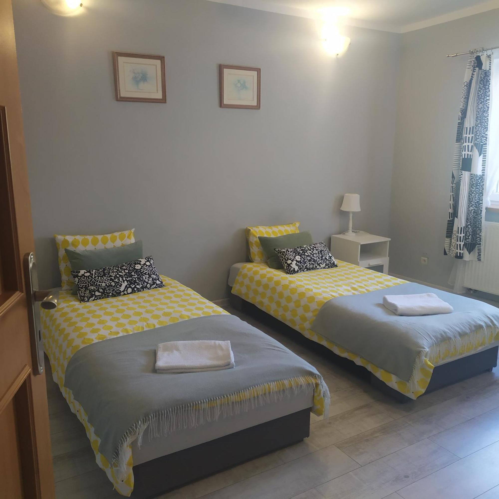 Apartament "Przy Jeziorku" Ketrzyn Luaran gambar